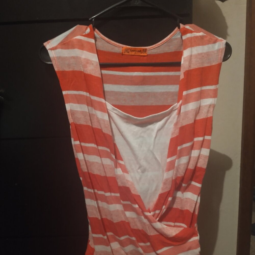 Juniors tank top